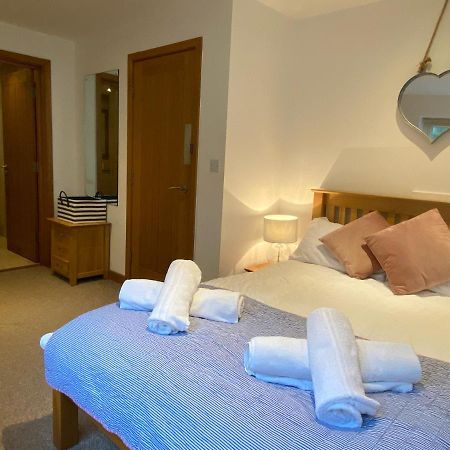 Ohana House - Unbeatable Location - Uk'S Best Beaches New Quay Esterno foto