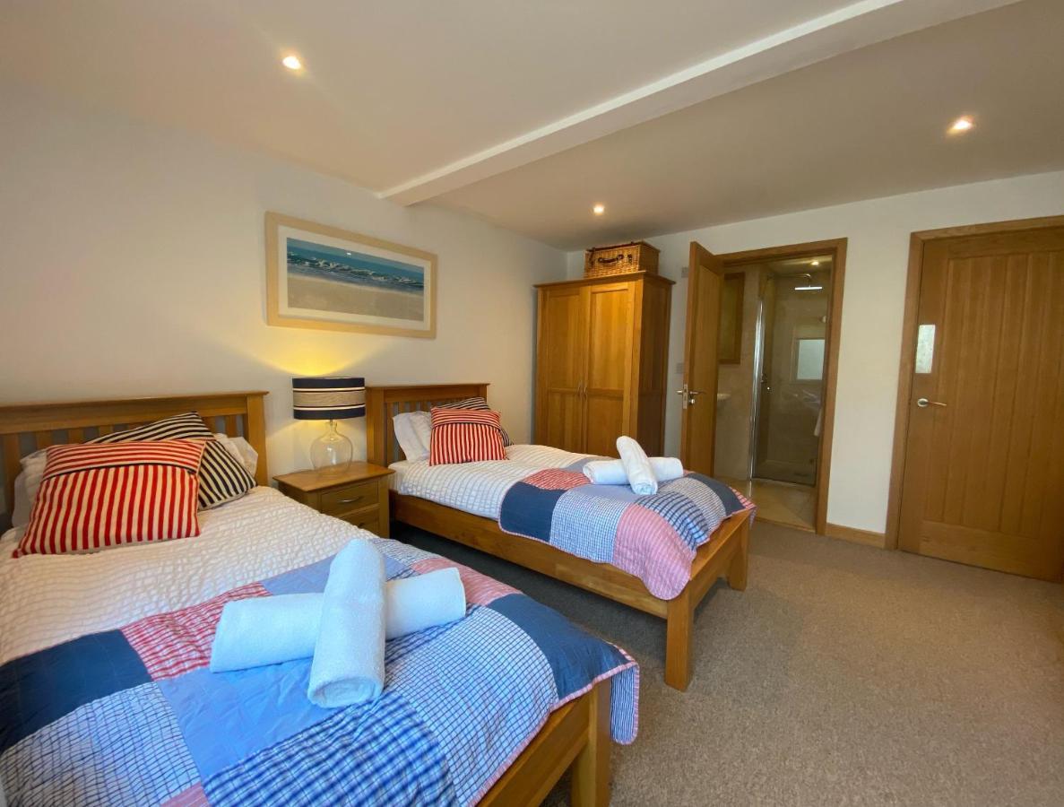 Ohana House - Unbeatable Location - Uk'S Best Beaches New Quay Esterno foto